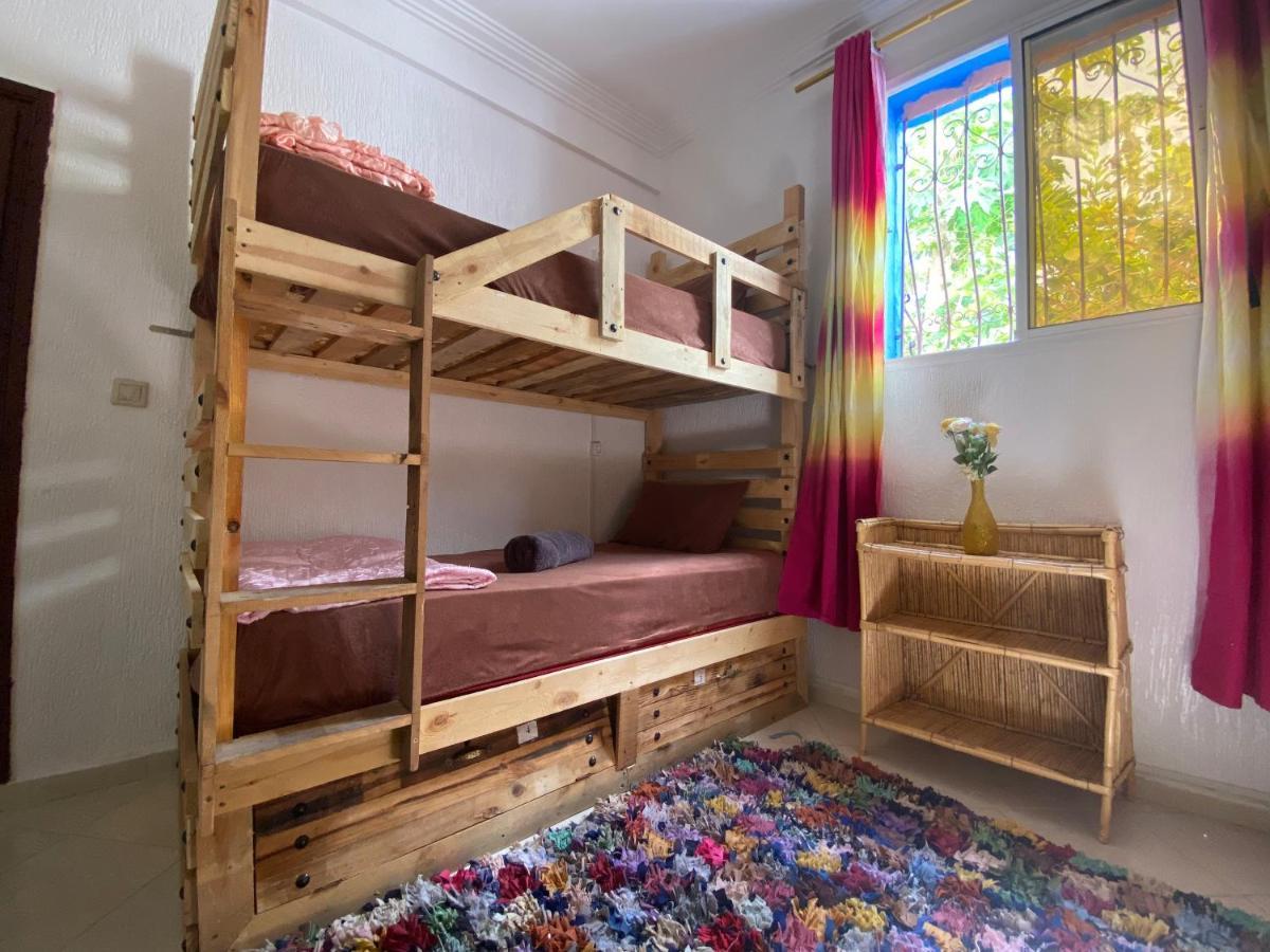 Red Carpet Surf Camp Sea, Mountain & Garden Escape Hotel Tamraght Exterior foto